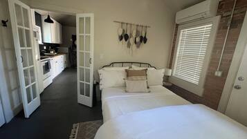 1 habitación, wifi y ropa de cama