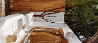 Bivouac Sous les palmiers bleus