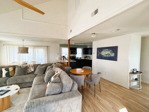 Living area -  Hatteras House  (Hatteras)
