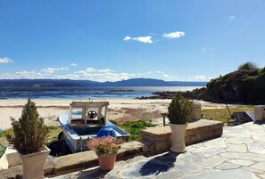 Sun-loungers, beach towels - La Casa de Ana en Fisterra se Ubica en una Antigua Fábrica de Salazón de 1805 (Finisterre)