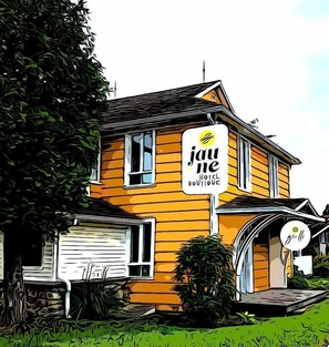Front of property - Jaune Hôtel Boutique (Saint-Gédéon)
