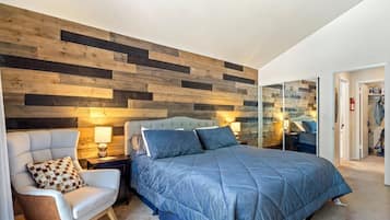 2 bedrooms, iron/ironing board, WiFi (free), bed sheets