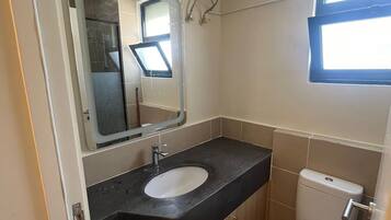 Towels, soap, shampoo, toilet paper