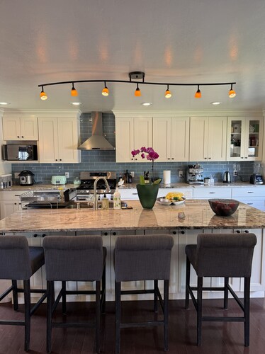 A single room for Red Rocks visitors and traveling professionals