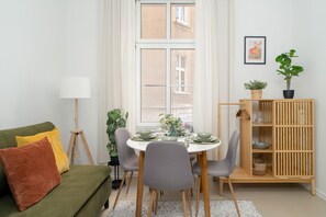 Apartament, 1 dormitori, cuina | 1 dormitori i roba de llit 