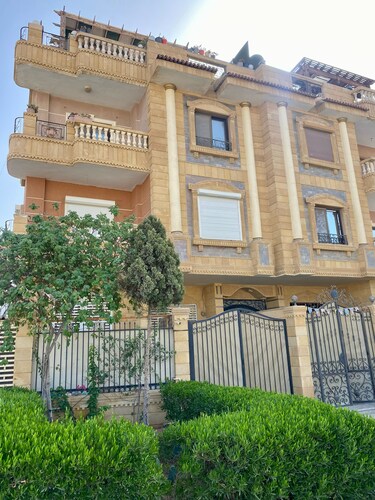 Luxurious Villa Serene Garden New Cairo