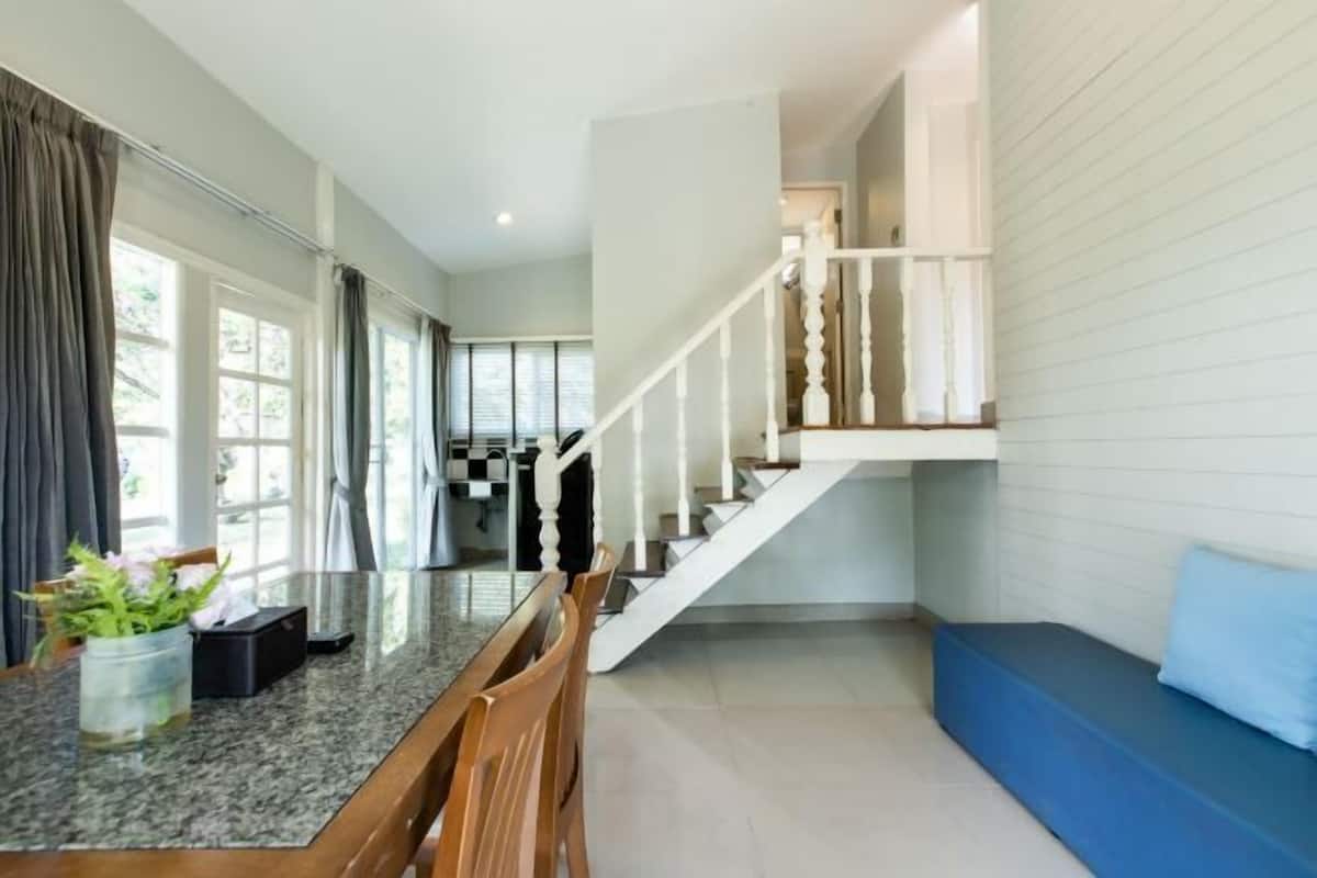 Nôi/giường cho trẻ sơ sinh