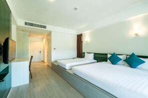 Cots/infant beds