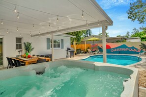 Piscine extérieure, piscine chauffée