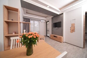 Interior - 1-bedroom comfortable apartment in the center of Yerevan by SWEET HOME (Yerevan)