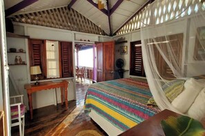 4 bedrooms, WiFi, bed sheets