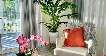 Private Villa w/pool ,AC/WiFi great for family vacations or parties,near beach