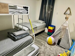 3 makuuhuonetta, Wi-Fi, vuodevaatteet