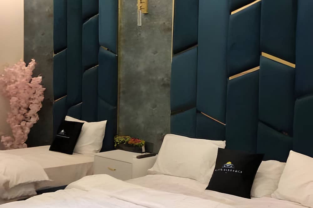 Elite Elegance Inn