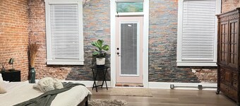 Stunning Loft  from 1860 in Frechtown St Charles Mo