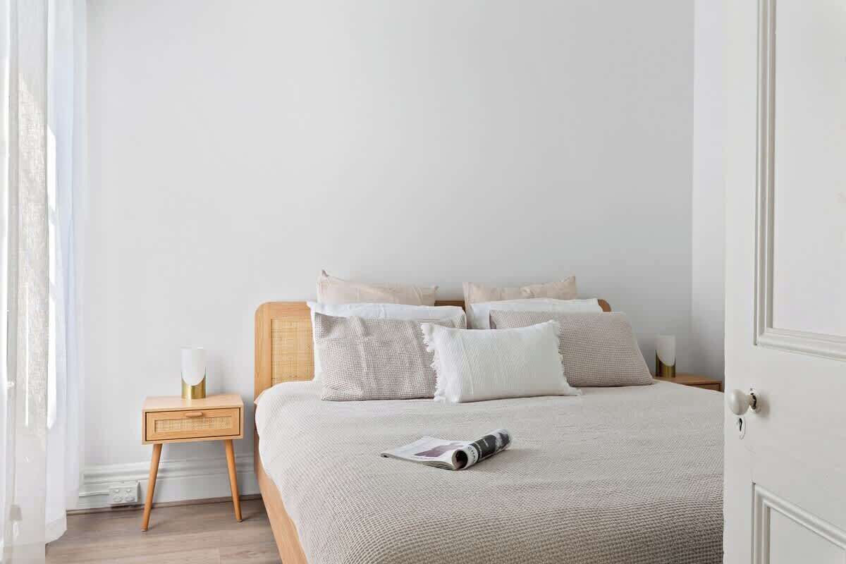 2 chambres, fer et planche à repasser, Wi-Fi, draps fournis