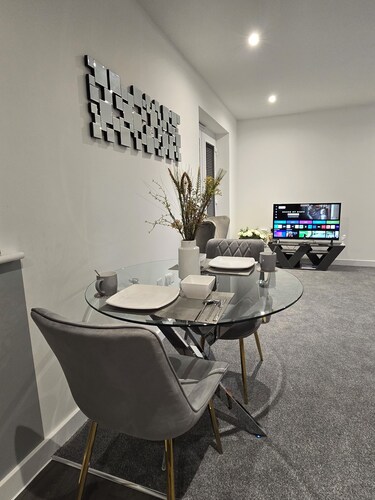 Newly Built 2 Bedroom Flat