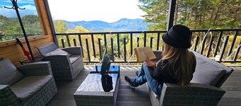 Villa Jade Dota: Tu Descanso Privado Sobre las Nubes