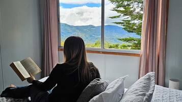 2 bedrooms, free WiFi, bed sheets, wheelchair access