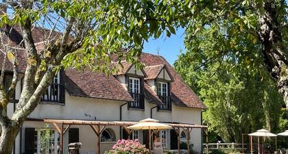 Charming gĂźte, benefiting from absolute calm and generous natural surroundings.