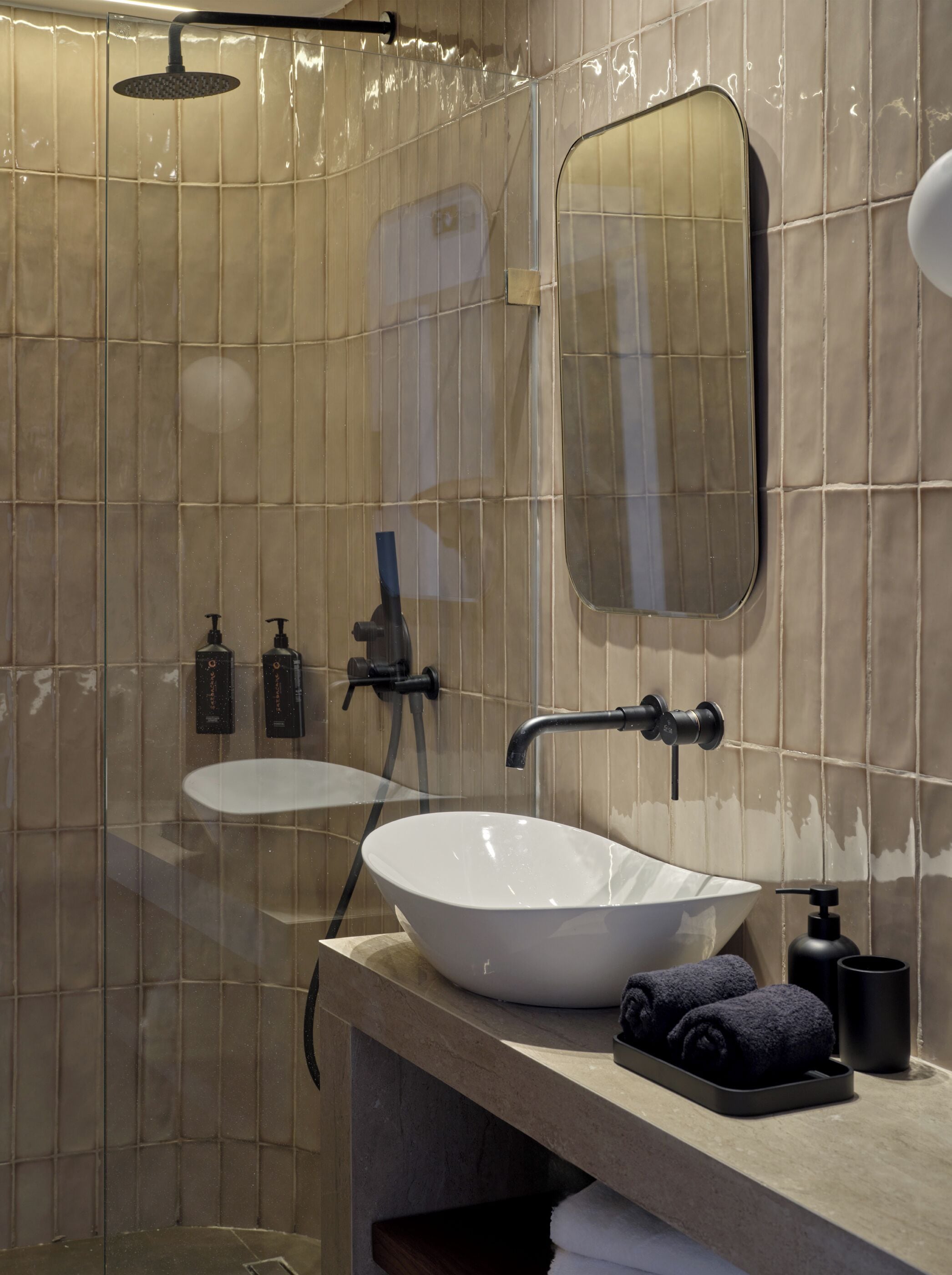 Foto - Haya Athens Loftie Suites