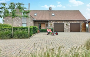 Exterior - Beautiful home in Poperinge with WiFi (Poperinge)