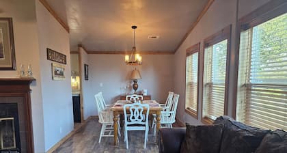 Relax in the wilderness at Bowie Acres