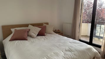 1 bedroom, iron/ironing board, WiFi, bed sheets