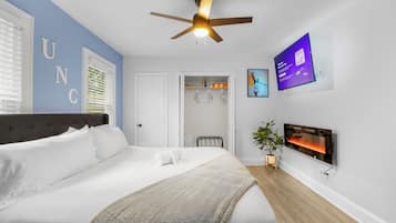 2 bedrooms, desk, iron/ironing board, travel crib