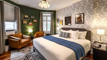 4 Schlafzimmer, Schreibtisch, Bügeleisen/Bügelbrett, Reisekinderbett