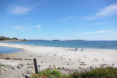 The Beacon at Bayswater Beach