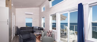 The Beacon at Bayswater Beach