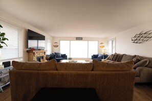 Smart-TV, DVD-Player