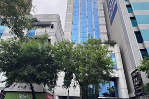 Exterior - Charming City Hotel (Taipei)