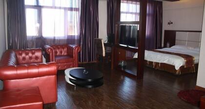Nongchang Business Hotel