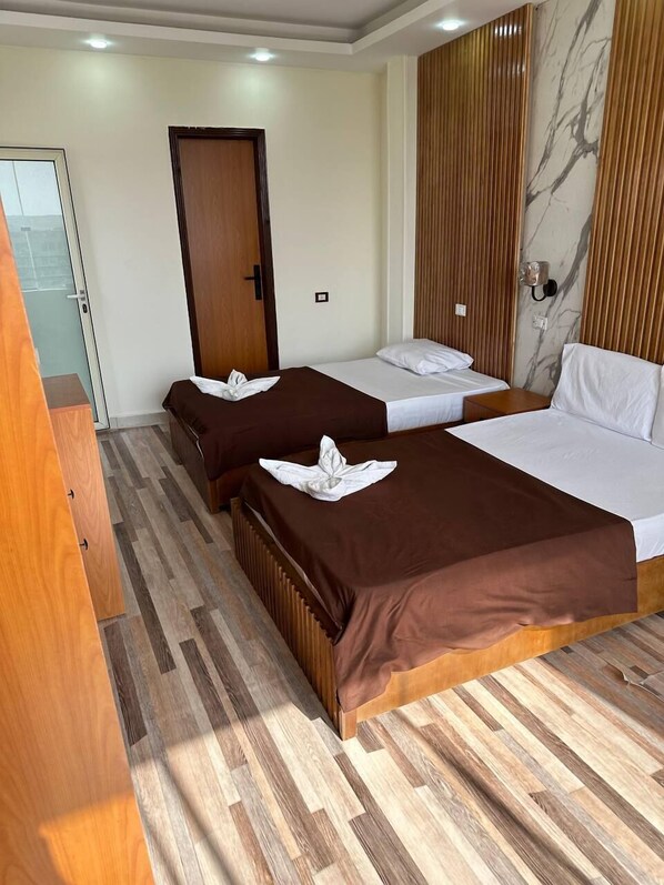 Comfort Twin Room, Hill View