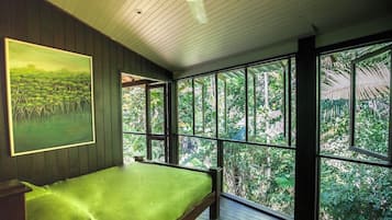 2 makuuhuonetta, vuodevaatteet