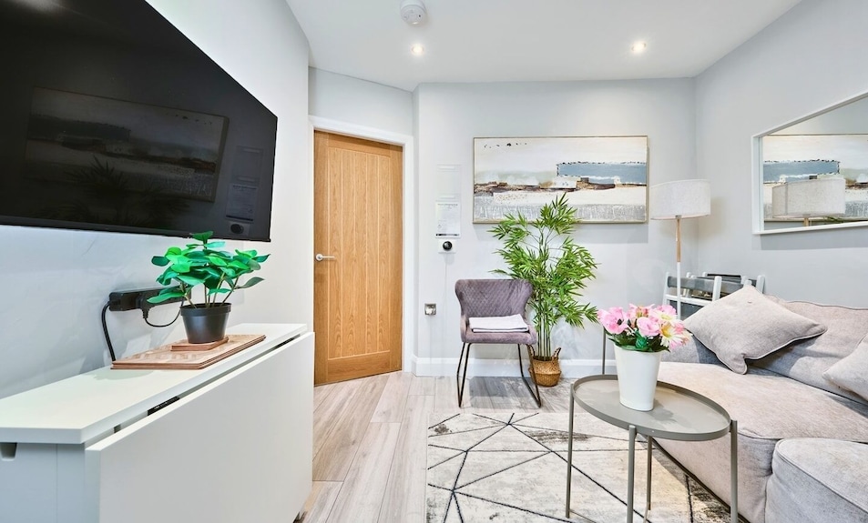 Harbour Penthouse Steps To Beach - Portrush
