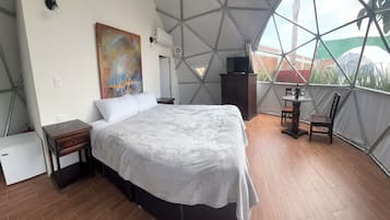 Junior Double Room | Free WiFi