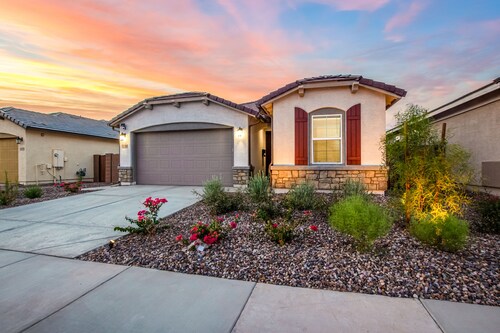 Modern Guest Suite Retreat in Maricopa 