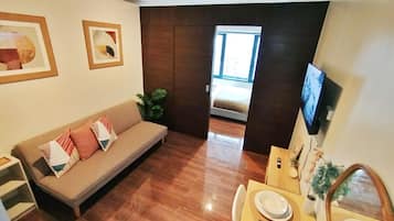 Comfort appartement, keuken, uitzicht op stad | Woonruimte | Netflix en streamingdiensten