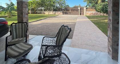 Cozy 3-Bedroom gated house with AC, WiFi, and TV: comfort and relaxation await.