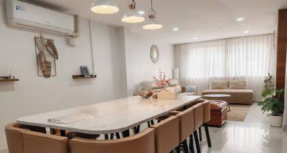 Private 5BR Building 17-26Pax 5Mins to BTS & Sathorn Pier