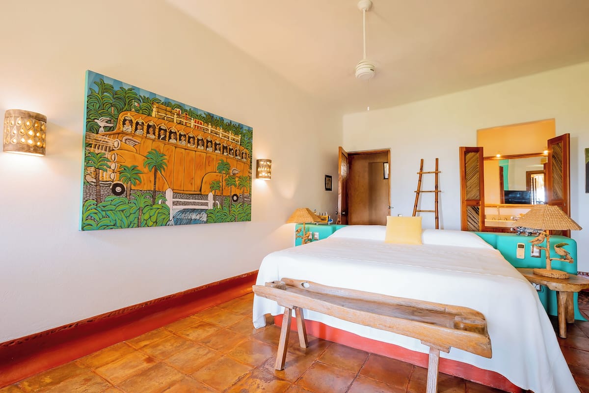 Executive Room, 1 King Bed, Sea View | Premium bedding, Select Comfort beds, minibar, in-room safe