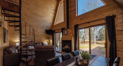 Cedar Cove Cabin 2