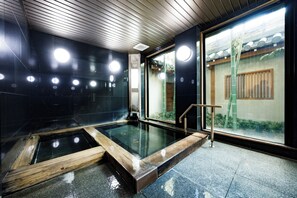Public bath - Shikitei (Nara)
