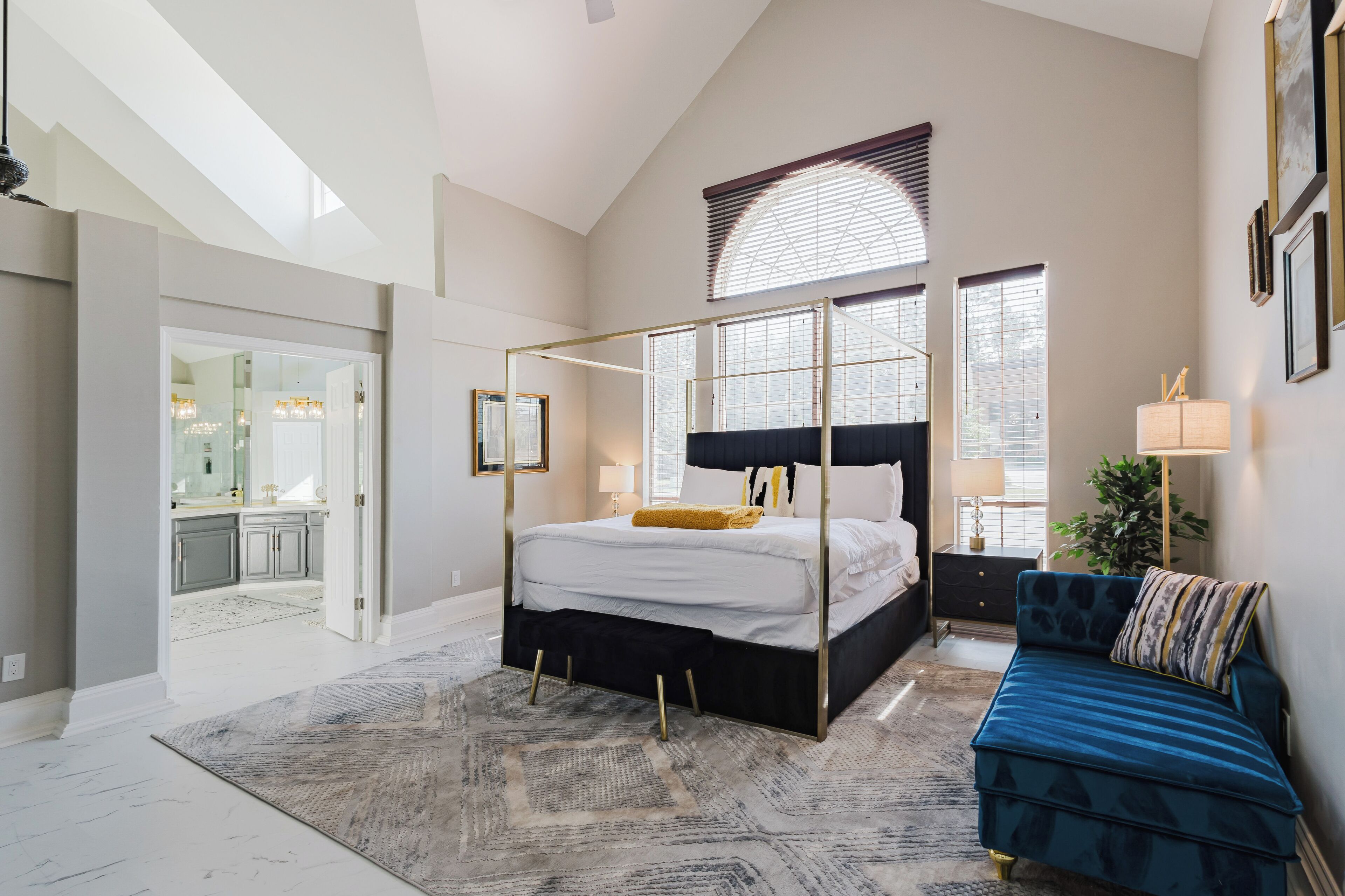 4 chambres, bureau, fer et planche à repasser, Wi-Fi gratuit