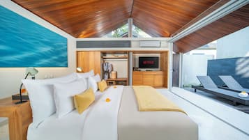 Grand One Bedroom Villa With Private Pool | 1 svefnherbergi, ofnæmisprófaður sængurfatnaður, míníbar