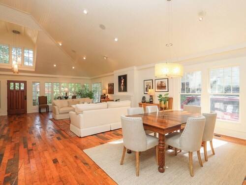 Masterpiece on the Square by Apex Short Term Stays