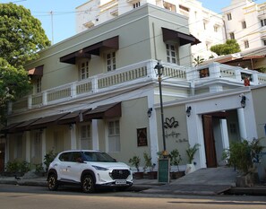 Extérieur